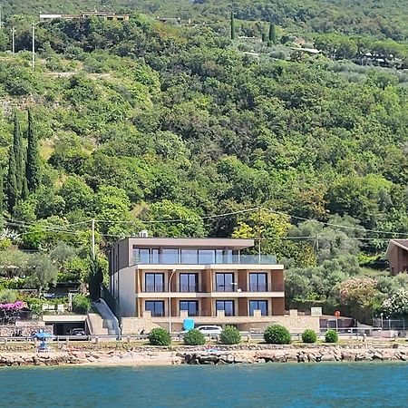 Attilio High Living Suites - Adults Only Torri Del Benaco Esterno foto