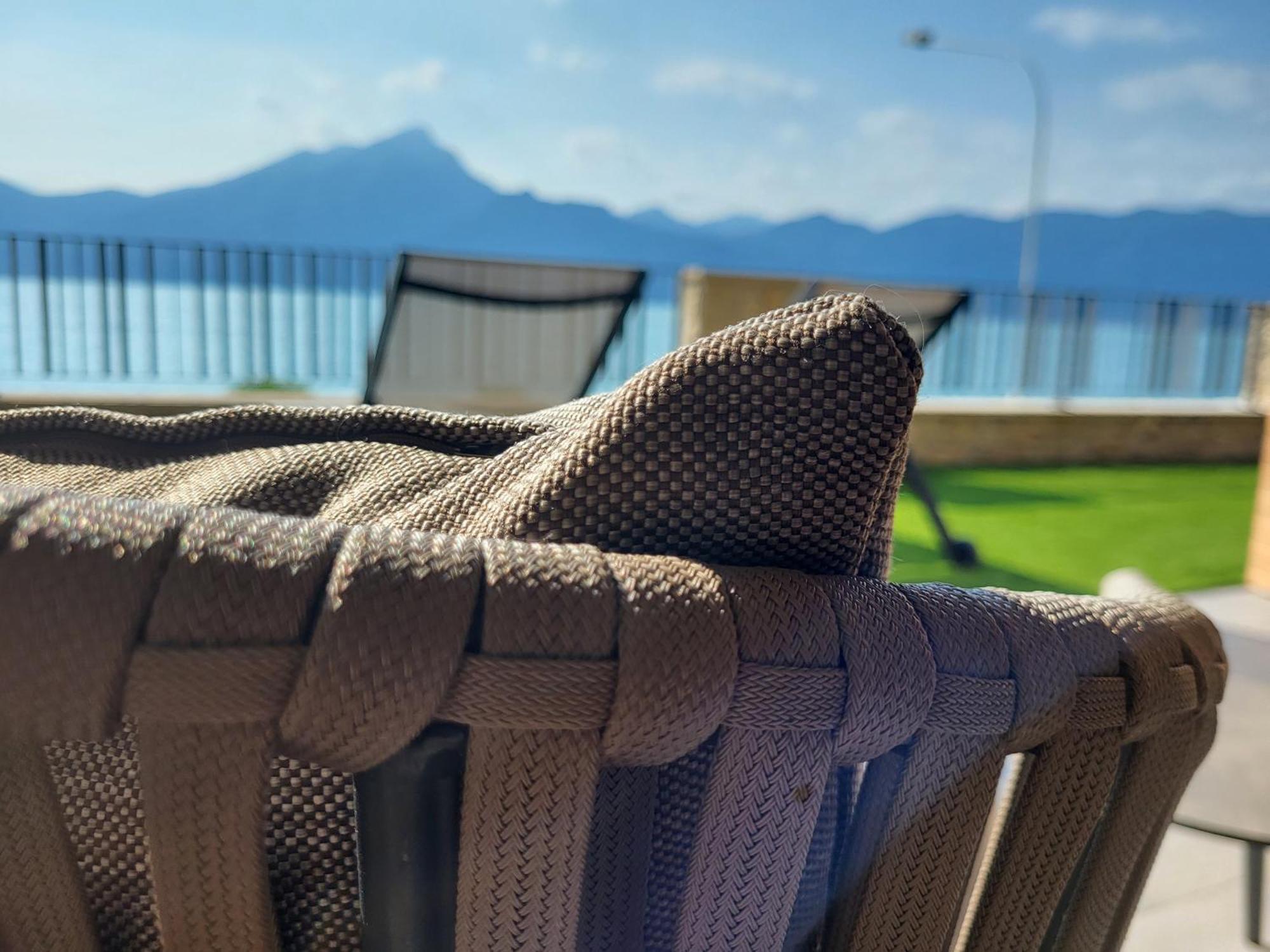 Attilio High Living Suites - Adults Only Torri Del Benaco Camera foto